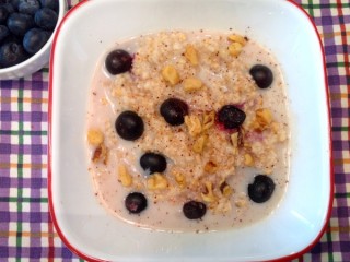 Overnight Steel Cut Oats in 3 Easy Steps!